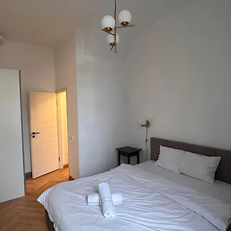 דירה Italian Embassy 3 *