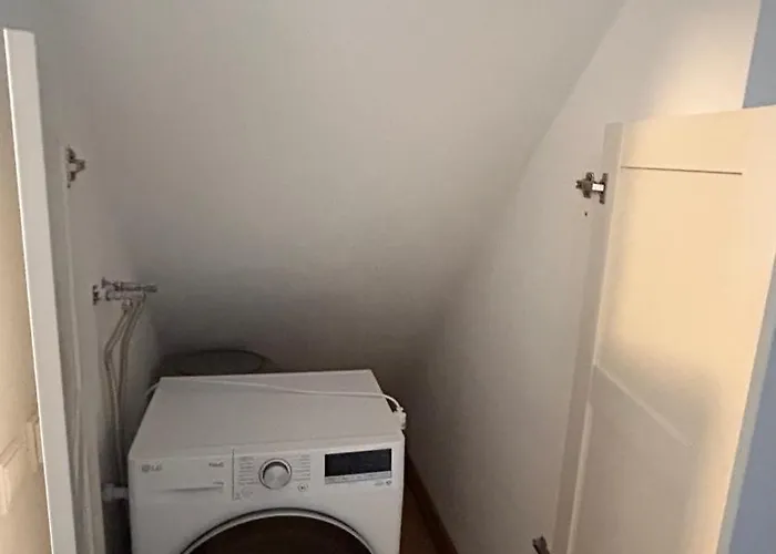 Italian Embassy 3 * קובנה